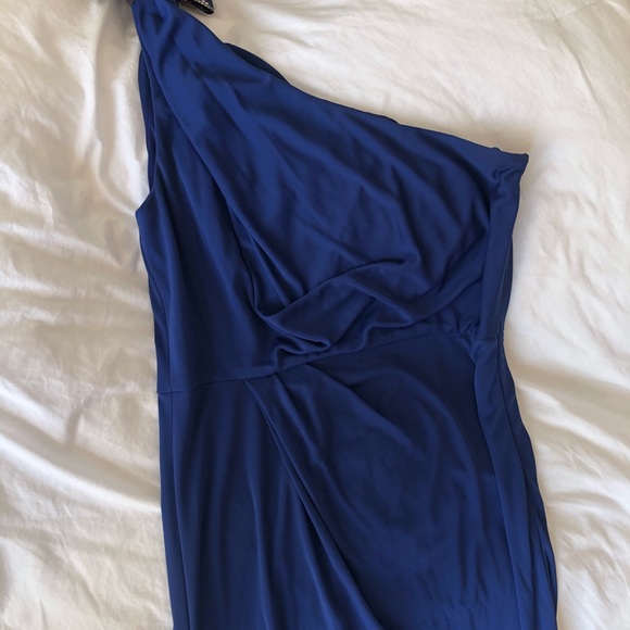 BCBG One Shoulder Gown - Picture 4 of 7